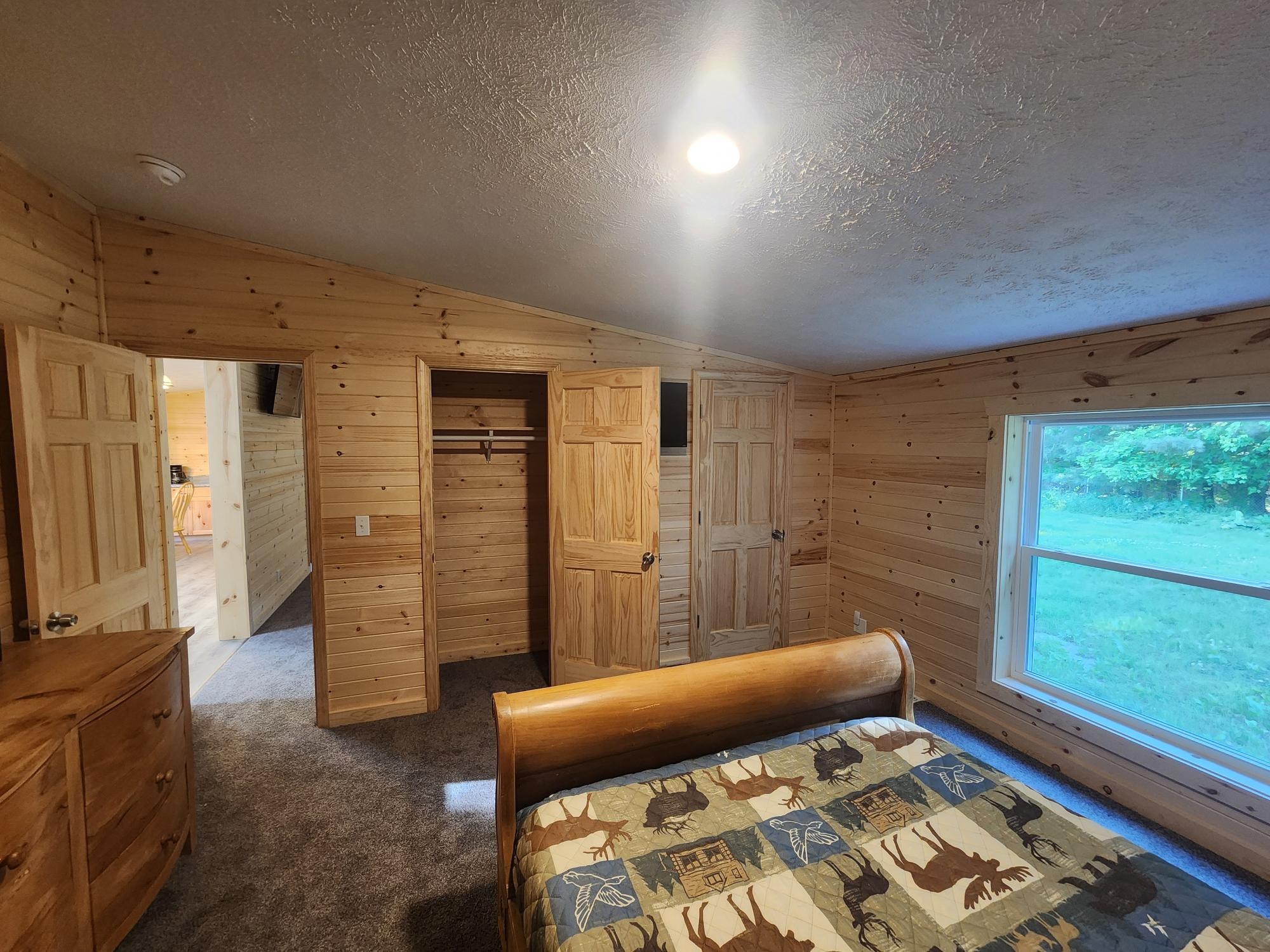Master Bedroom — Closet & Window View